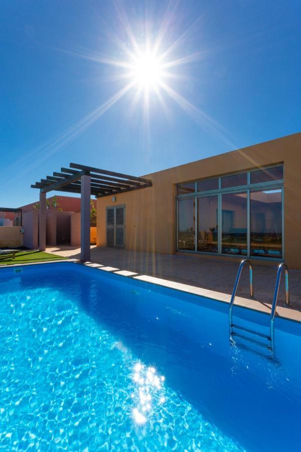 אנטיגואה Villa Tamarindos מראה חיצוני תמונה